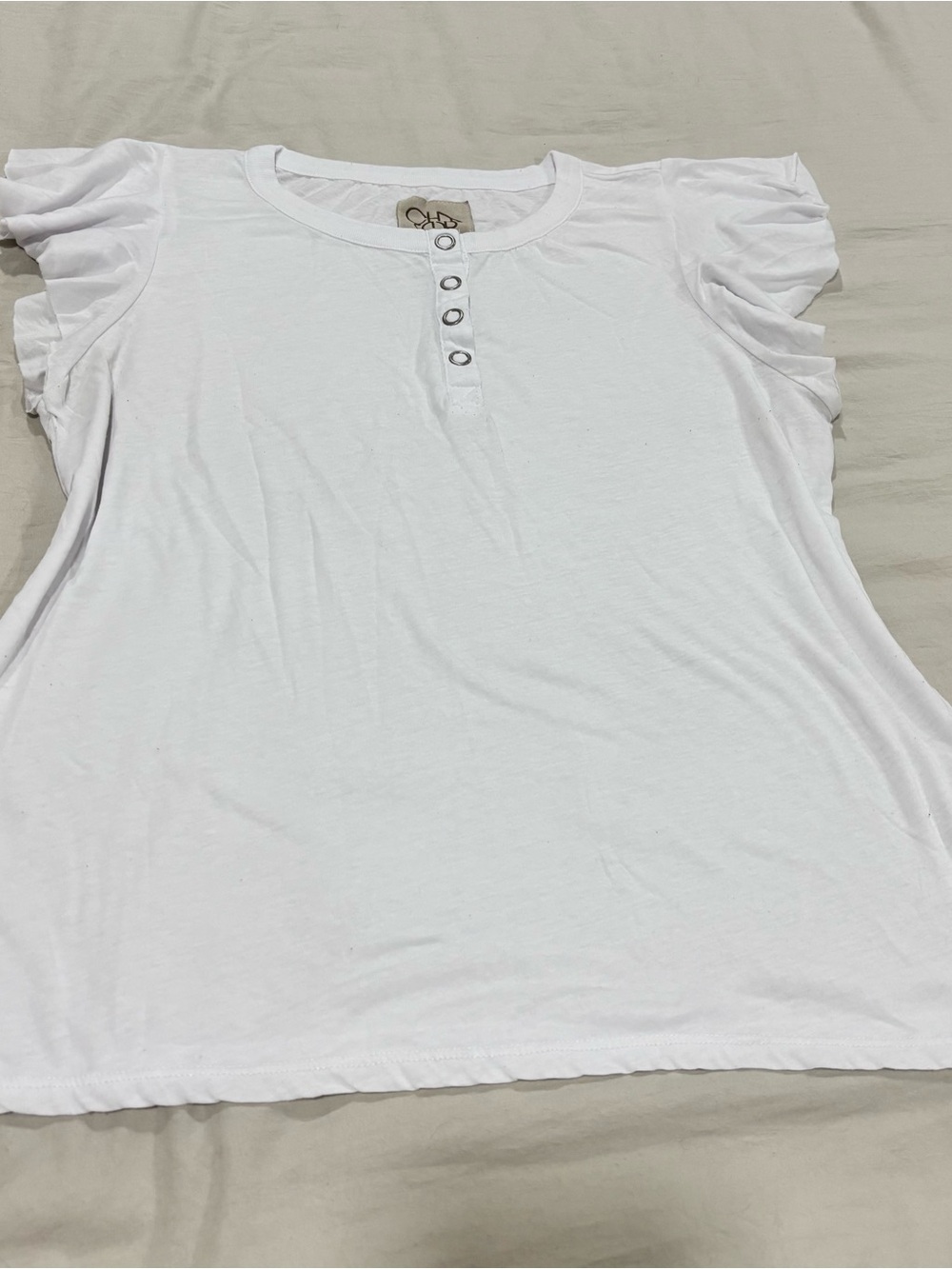 Chaser White Ruffle Sleeve Henley Top Size M